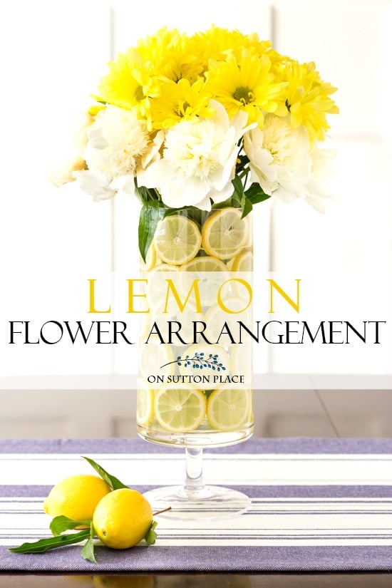 This easy DIY Lemon Flower Arrangement takes just a few minutes and packs a big design punch. Flowers, lemons, and a couple of vases are all you need! #lemon #flowers #centerpieces #yellow #fruits