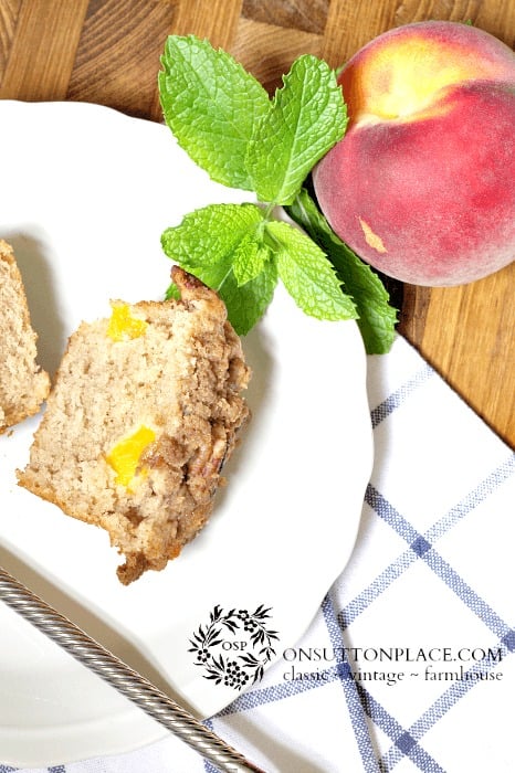 Easy Peach Pecan Muffins Recipe that uses basic ingredients and fresh peaches. If you like muffin tops these are amazing!