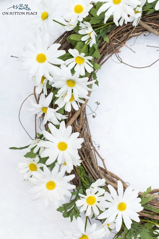 daisy flower grapevine wreath