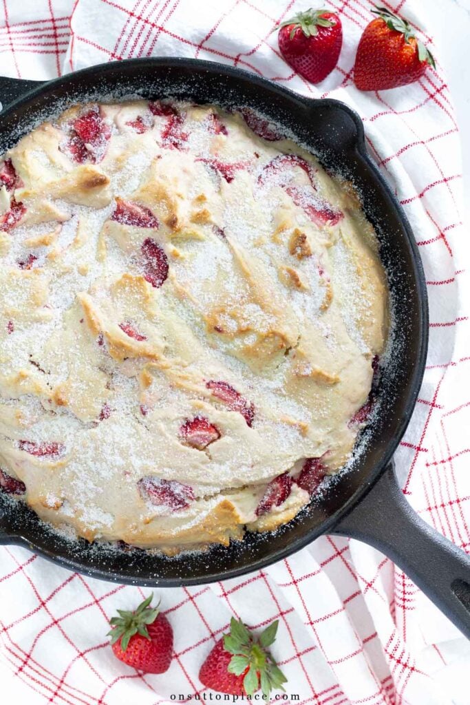 strawberry cake recipe with sanding sugar