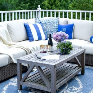 Home Style Saturdays | Outdoor Decorating Tips, A French Chandelier, Picnic Lunch & More