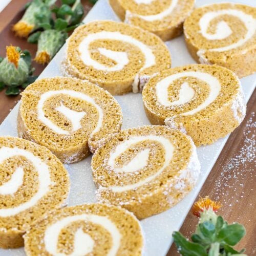 slices of pumpkin roll on rectangular plate