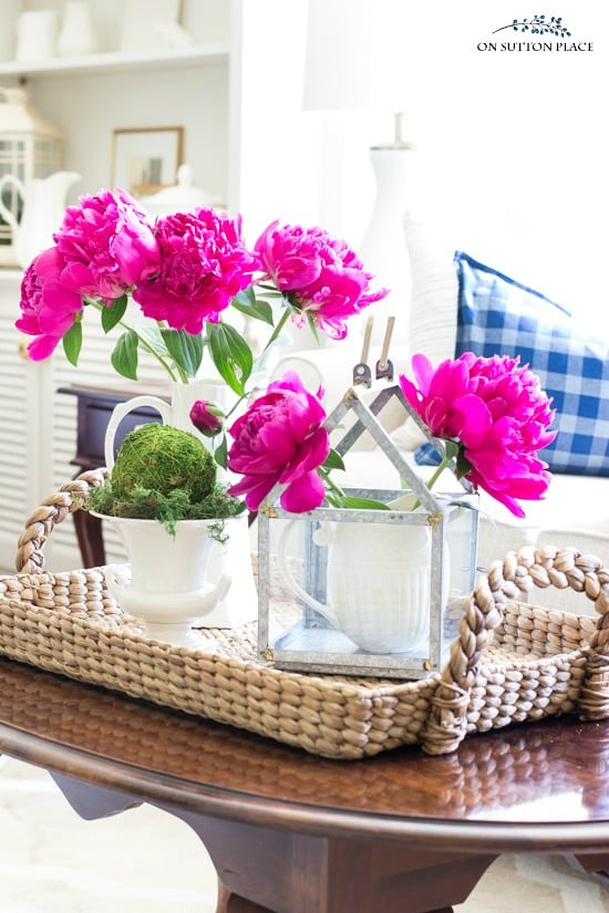 Tips & Tricks for Arranging Peonies On Sutton Place