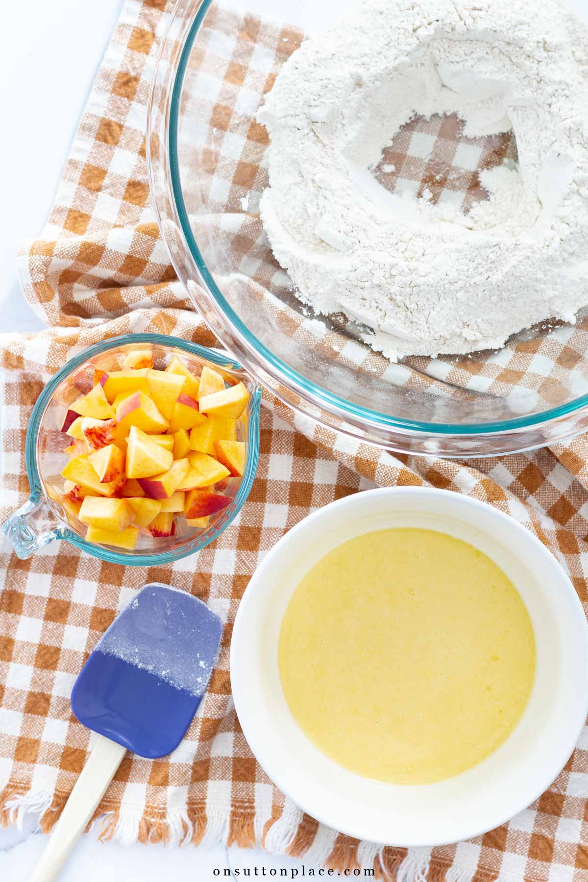 peach muffins recipe well in center of dry ingredients