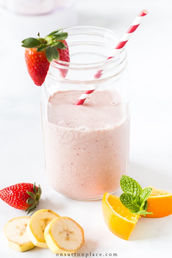 strawberry banana smoothie recipe in glass