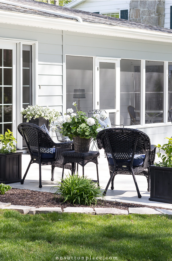 A collection of patio living ideas that will inspire you to transform your outdoor space into an outdoor living room. Includes decks & porches too! on sutton place patio living 2021