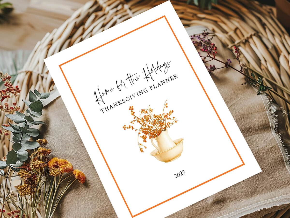 thanksgiving planner cover mockup 2025