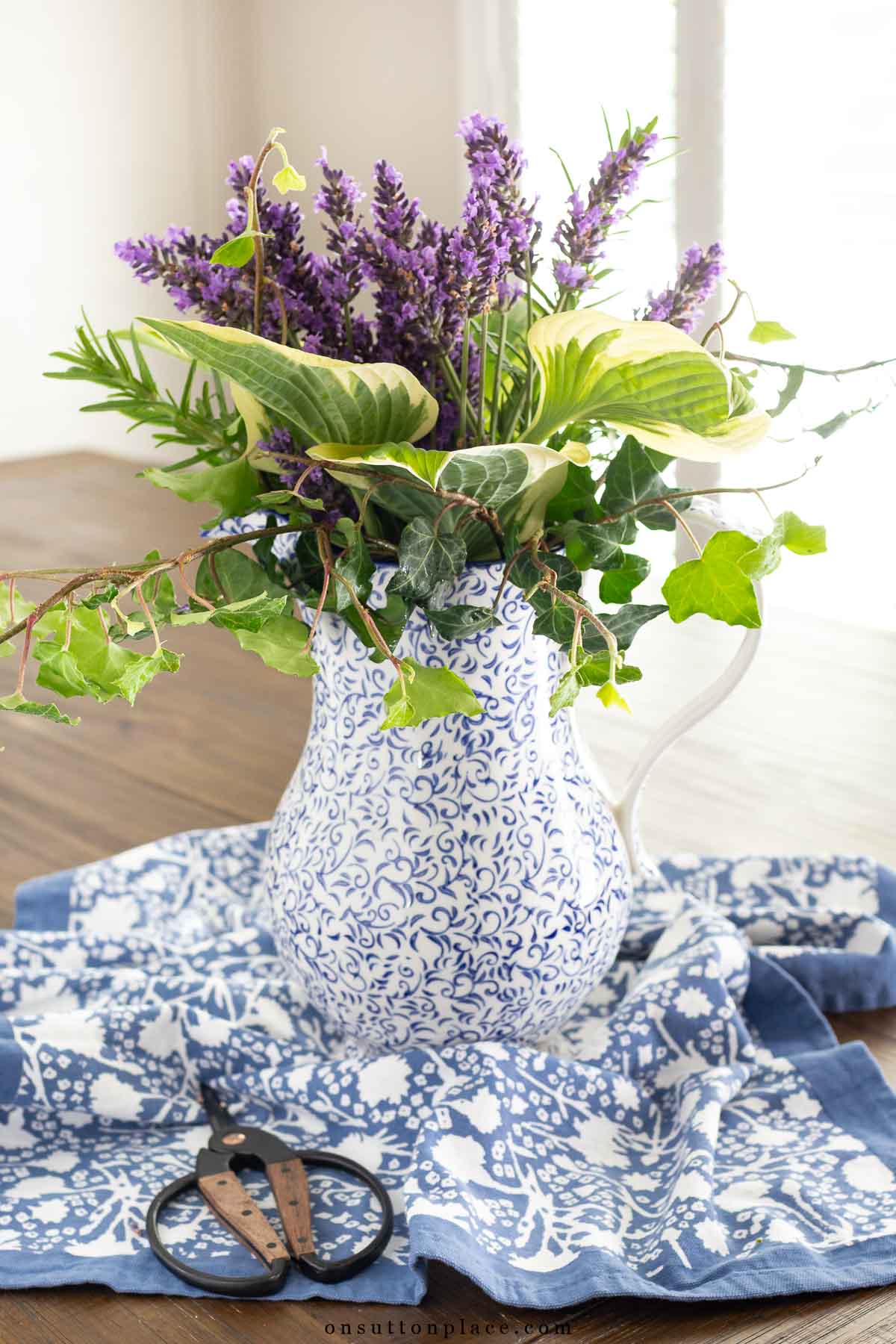 step 2 how to arrange garden flowers in pitcher