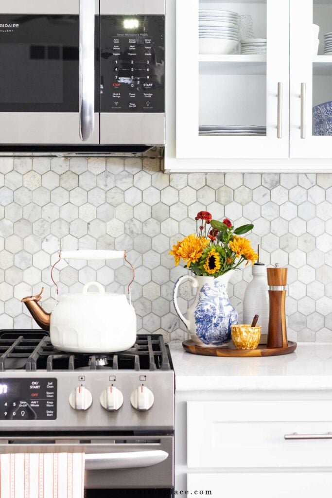 neutral kitchen with fall decor