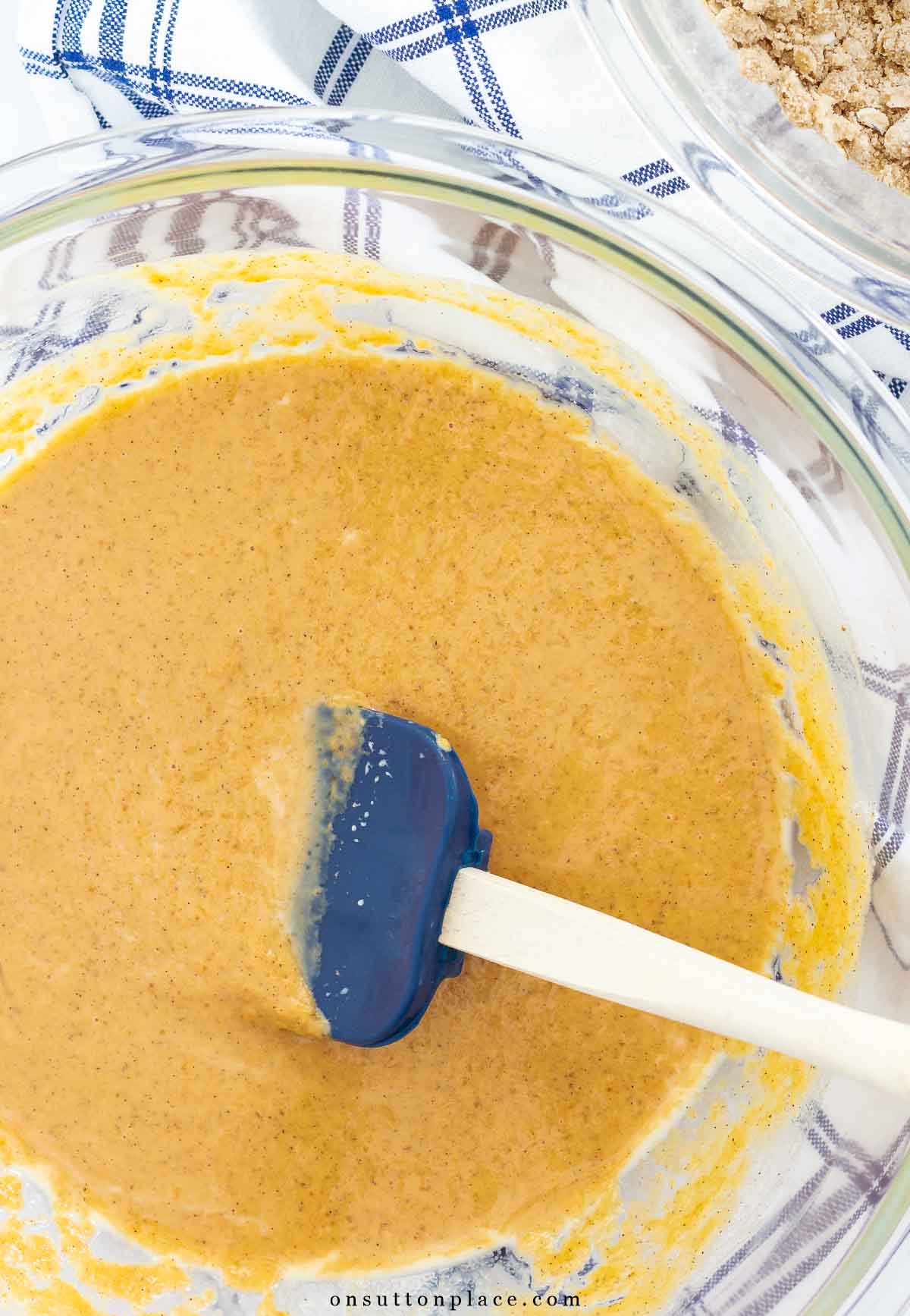pumpkin crisp recipe batter in bowl