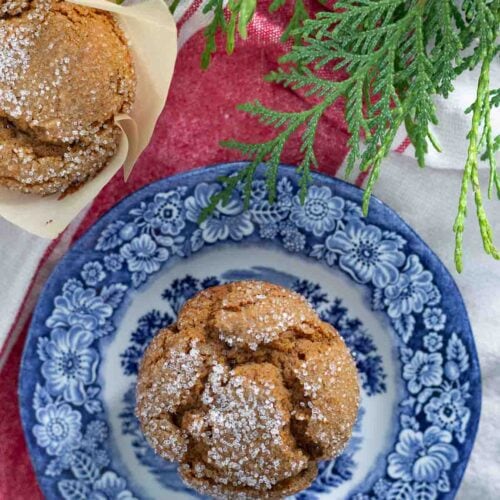 gingerbread recipe muffin with sanding sugar top