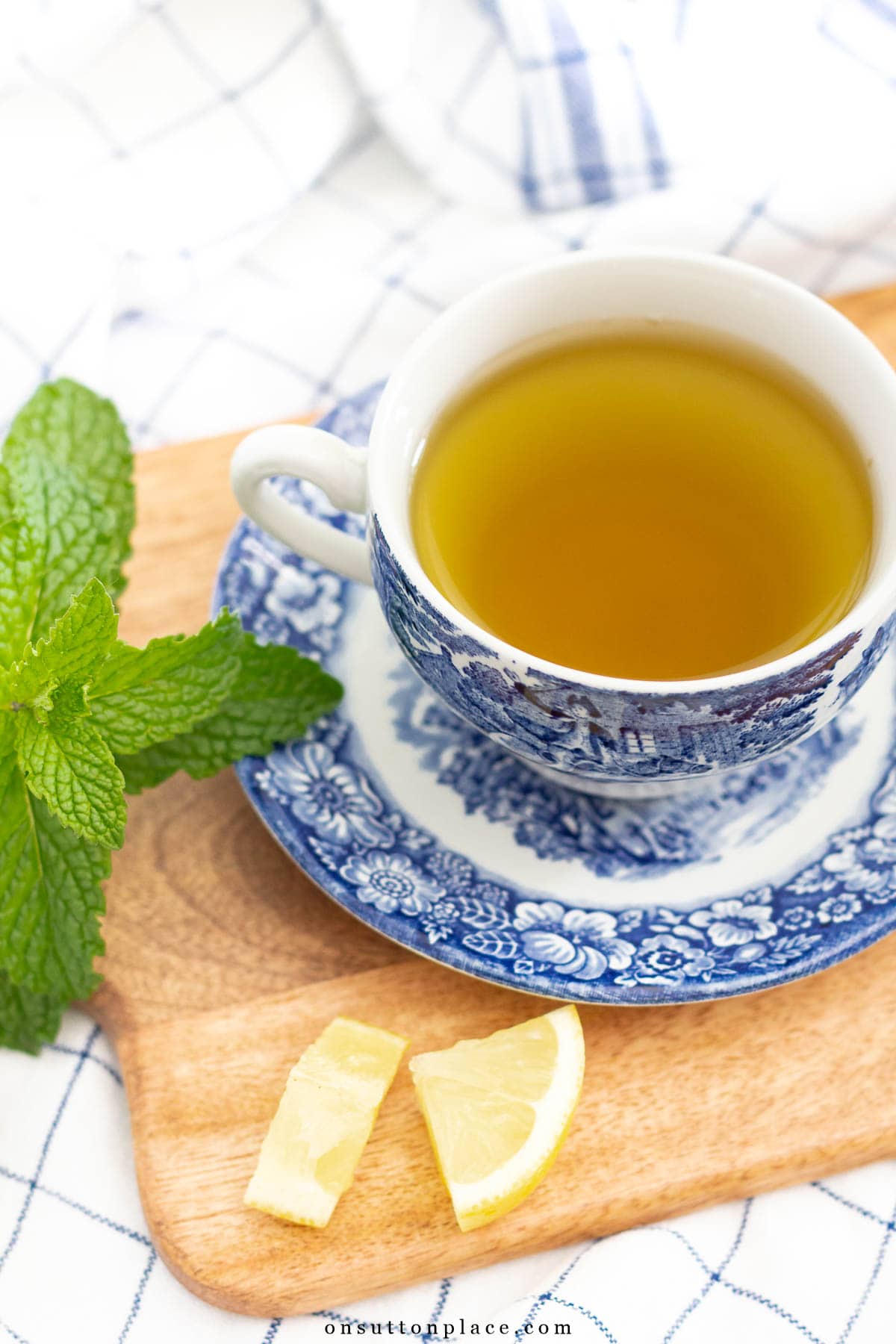 ginger tea recipe with mint and lemon