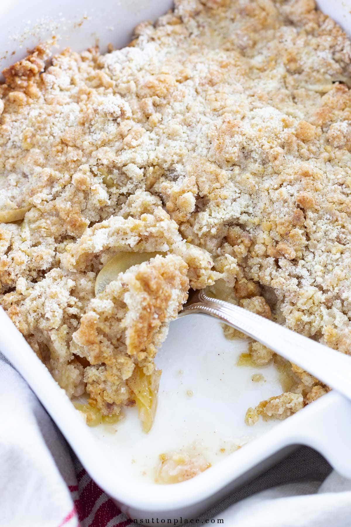 apple crumble recipe in square baking dish